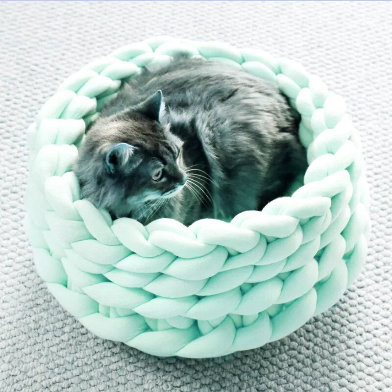 Soft Woven Pet Bed